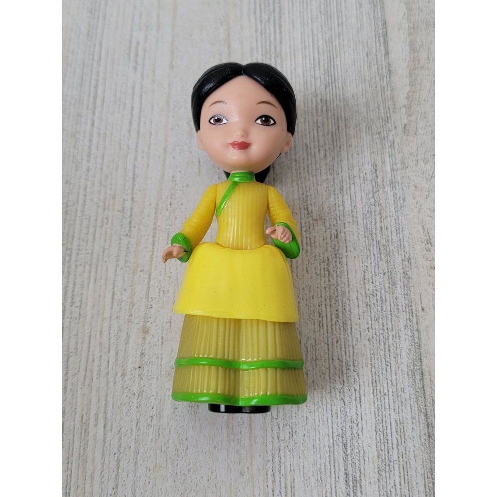Disney Mattel mini yellow dress‎ girl formal wear toy figure